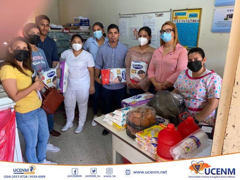 La Licenciatura en Derecho realiza proyección social en el Hospital San Francisco en Juticalpa, Olancho