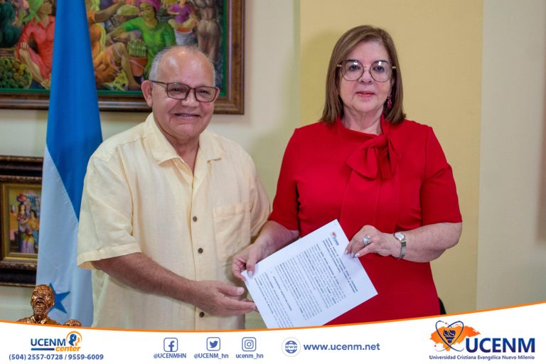 UCENM suscribe convenio con el Ministerio Internacional Alas de Misericordia