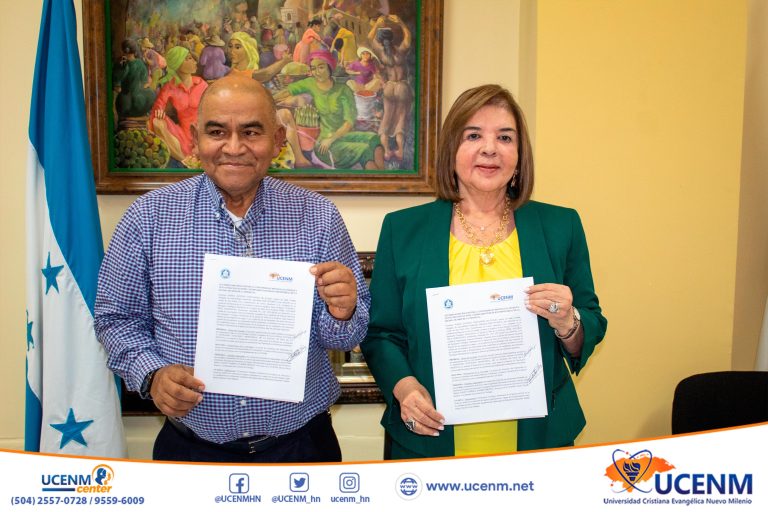 La Universidad Cristiana Evangélica Nuevo Milenio realizó la firma de un acuerdo específico con el Seminario Ministerial de la Iglesia de Dios de la Profecía