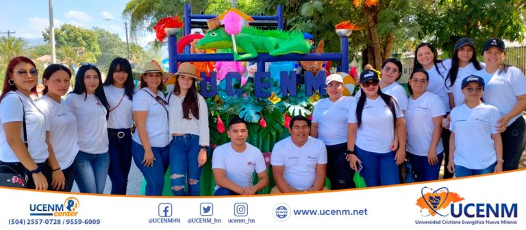UCENM Quimistán participa en el desfile hípico y de carrozas de la feria patronal San Juan Bautista