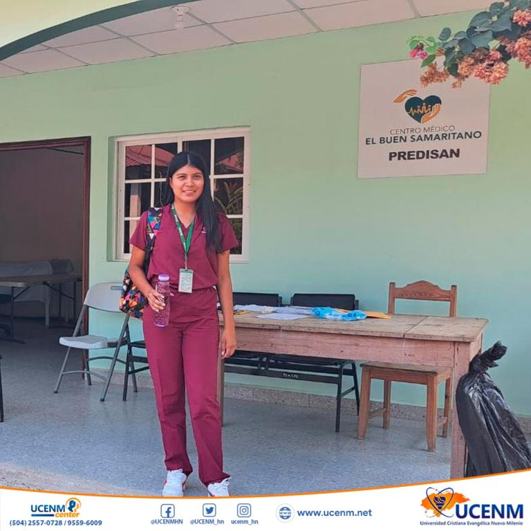 Kelin Hernández, estudiante de la Licenciatura en Salud Comunitaria realiza su práctica profesional en la zona de Cuyamel en el Centro de Desarrollo Comunitario de PREDISAN
