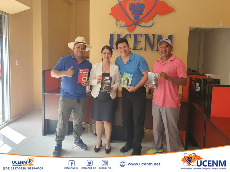 UCENM Santa Bárbara recibe visita de los escritores del Colectivo Tintero Catracho