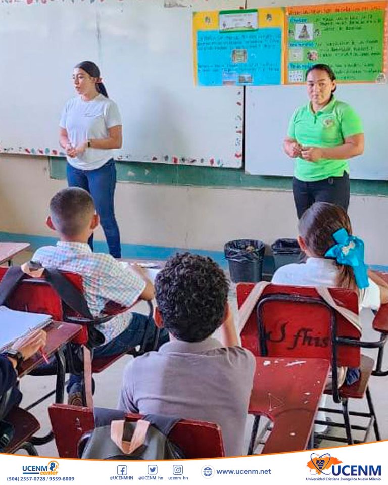 Estudiantes de UCENM Catacamas realizan Jornada de Educación Ambiental