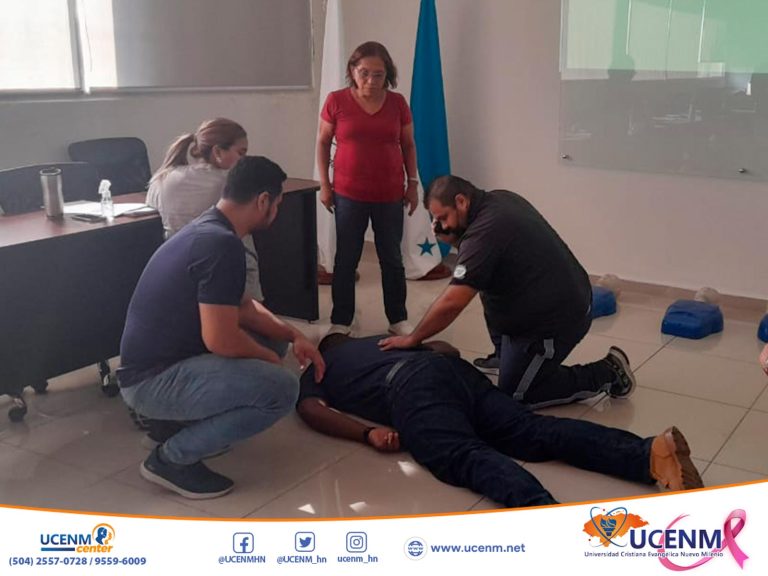 Apertura del taller de Primeros Auxilios “Cómo reaccionar ante una emergencia”