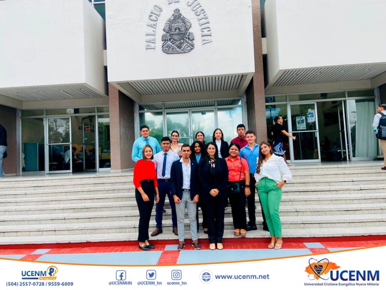 Estudiantes de Derecho de UCENM Juticalpa visitan la Corte Suprema de Justicia