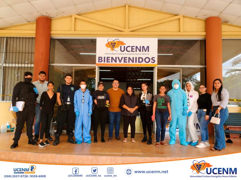 La clase de Criminalística del III PAC realiza un simulacro en UCENM Tocoa