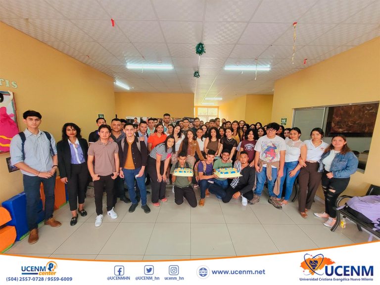 UCENM Juticalpa celebra el día de la mujer hondureña